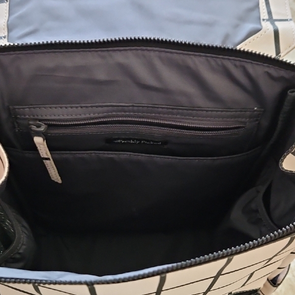 Freshly Picked Classic Mini Backpack Diaper Bag - Picture 3 of 7